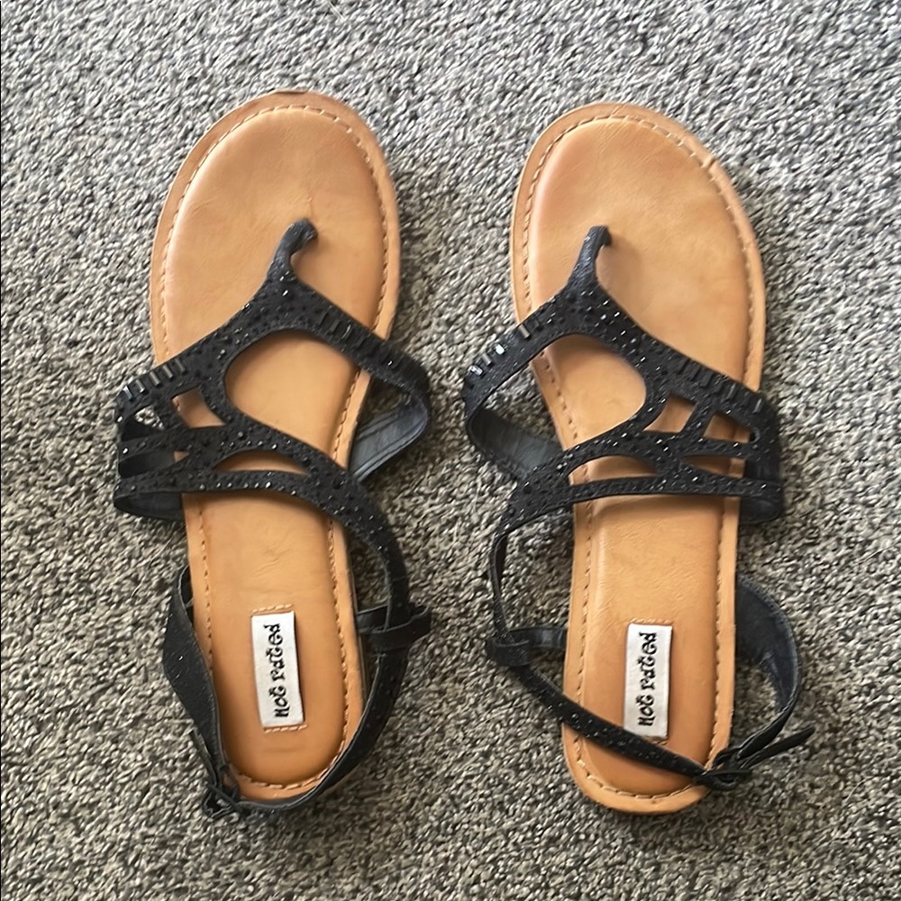 Not Rated Women’s black sandal